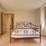 아파트 Serenite